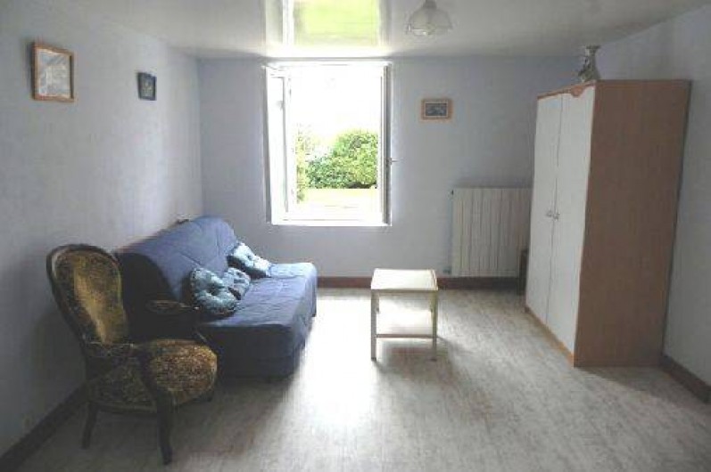 Location de vacances - Gîte à La Chapelle-aux-Naux - CHAMBRE AVEC 2 LITS DE 90 ET CANAPE CONVERTIBLE  (sur photo n°4)