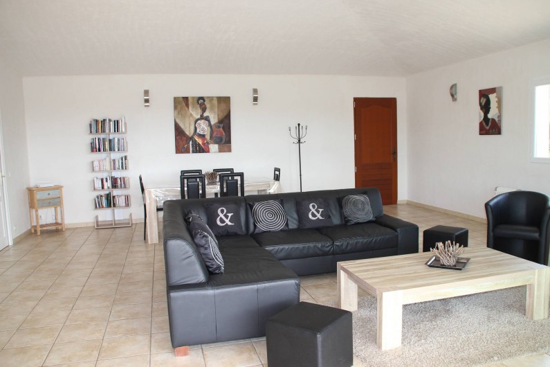 Location de vacances - Villa à Sainte-Lucie de Porto-Vecchio - SALON / SALLE À MANGER