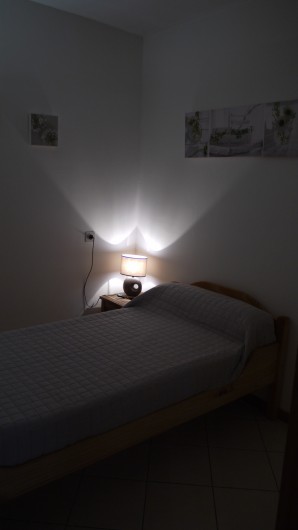Location de vacances - Gîte à Montagnac - Chambre 4 : lit simple en 90