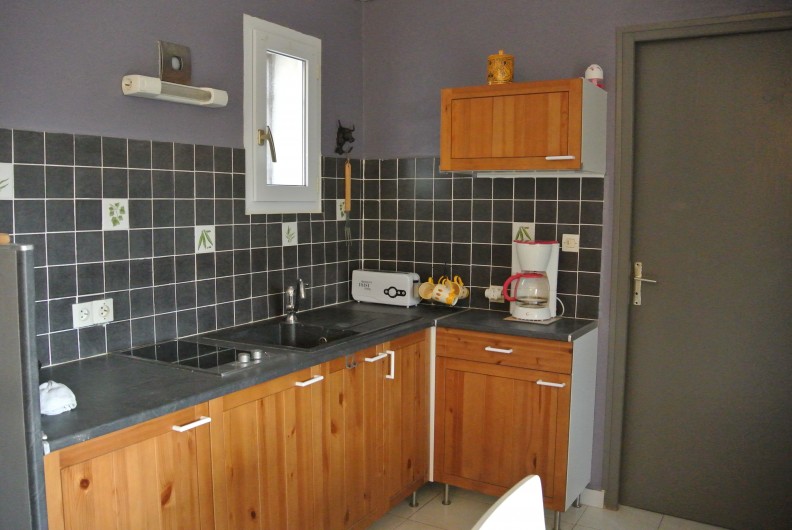 Location de vacances - Gîte à Fontvieille - cuisine mazet 3