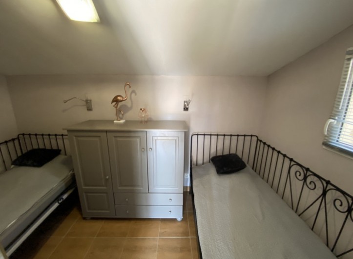 Location de vacances - Gîte à Fontvieille - deuxieme chambre mazet 3