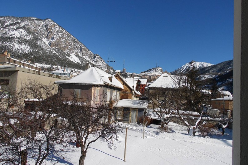 Location de vacances - Appartement à Briançon - Vue de la chambre