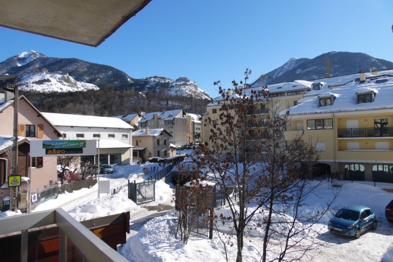 Location de vacances - Appartement à Briançon - Vue du balcon
