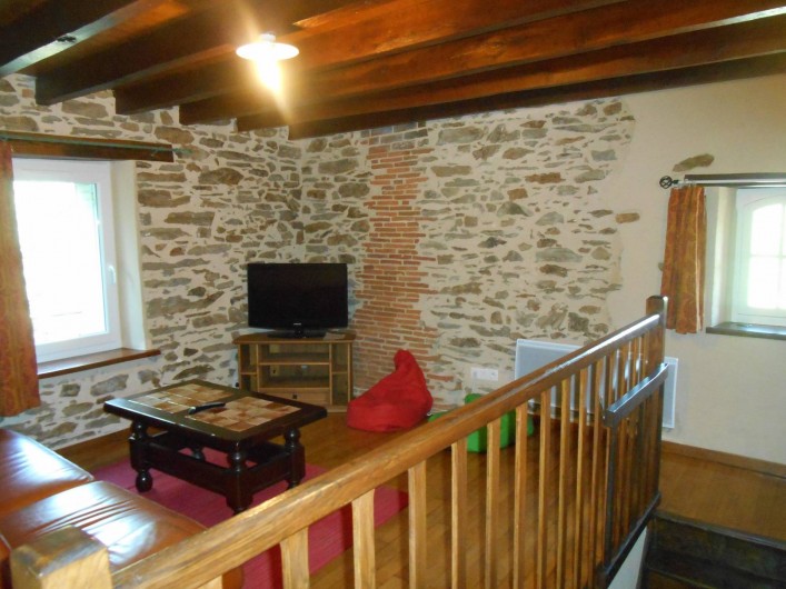 Location de vacances - Maison - Villa à Nouzerolles - autre vue salon du haut