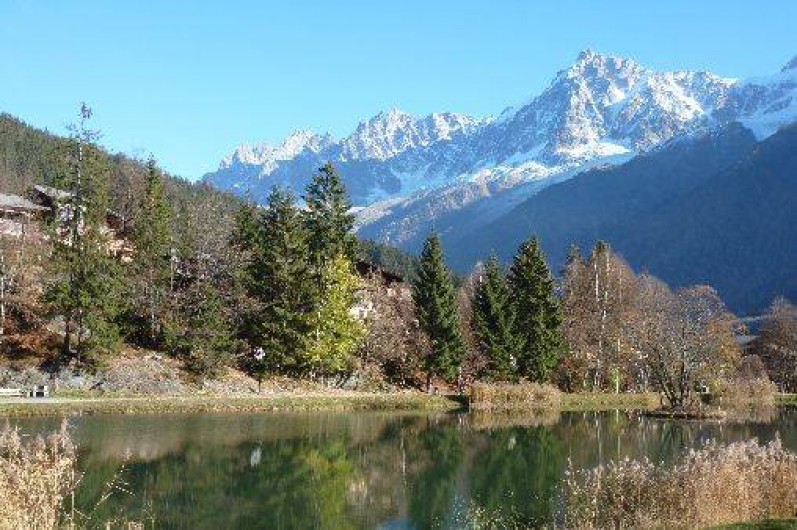 Location de vacances - Appartement à Les Houches - Le lac DES CHAVANTS
