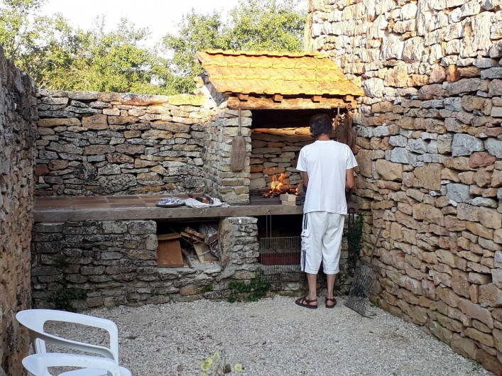 Location de vacances - Gîte à Martiel - Clos du Trep, barbecue