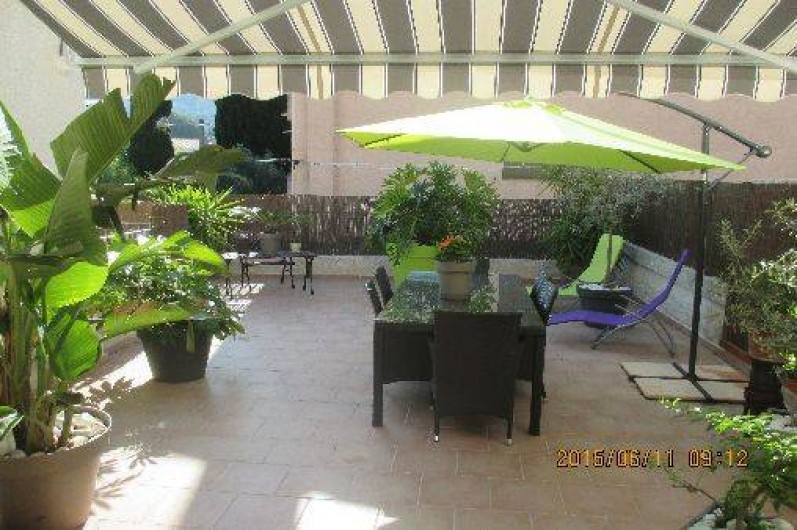 Location de vacances - Appartement à Saint-Cyr-sur-Mer - Terrasse 50 m2