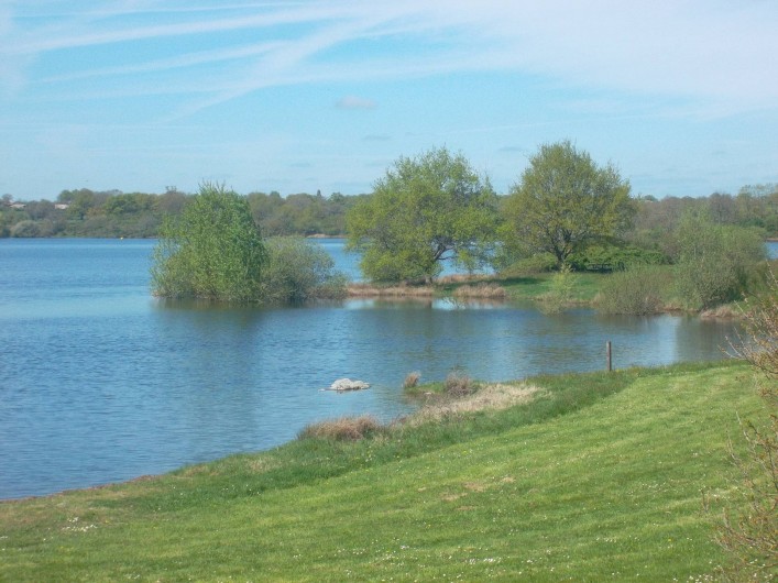 Location de vacances - Roulotte à Aubigny - Lac du Cébron