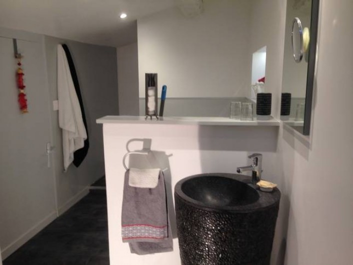 Location de vacances - Gîte à Pezens - Chambre " Ô à la Bouche" Salle de Bains