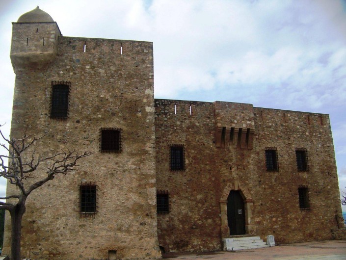 Location de vacances - Bungalow - Mobilhome à Ghisonaccia - Fort et Musée d'Aleria (20 km)