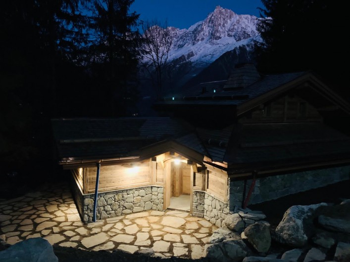 Location de vacances - Chalet à Chamonix-Mont-Blanc - L'entrée