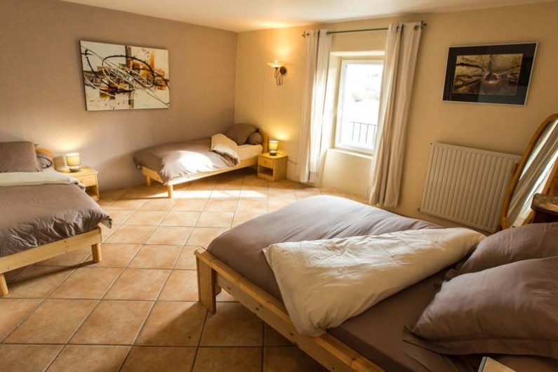 Location de vacances - Gîte à Castanet-le-Haut - Chambre "le Séchoir" 25m²