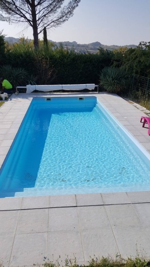 Location de vacances - Villa à Mirabel-aux-Baronnies - la piscine