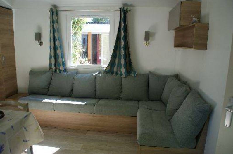 Location de vacances - Bungalow - Mobilhome à Fréjus - sallon