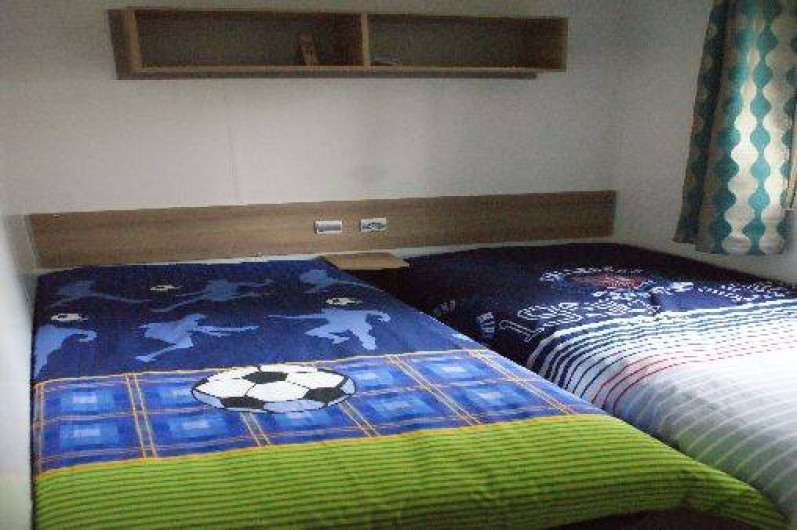 Location de vacances - Bungalow - Mobilhome à Fréjus - chambre enfant 