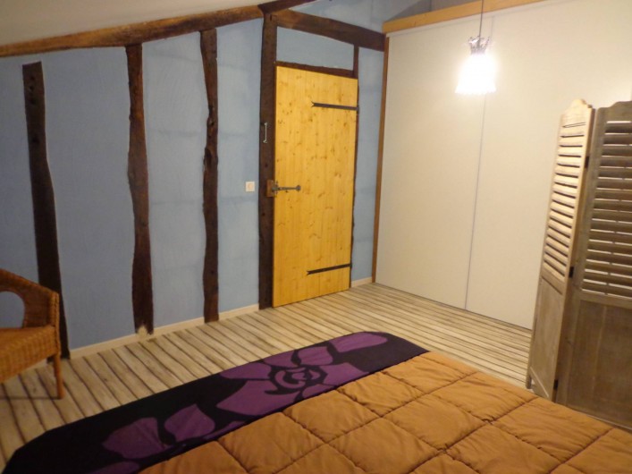 Location de vacances - Villa à Berdoues - Chambre bleue, étage