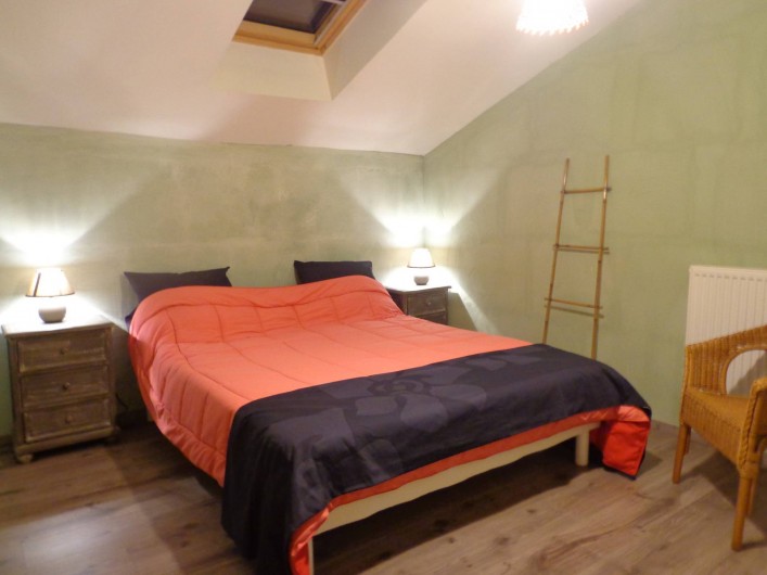 Location de vacances - Villa à Berdoues - Chambre verte, étage