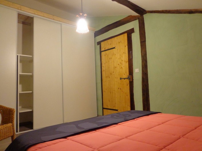 Location de vacances - Villa à Berdoues - Chambre verte, étage