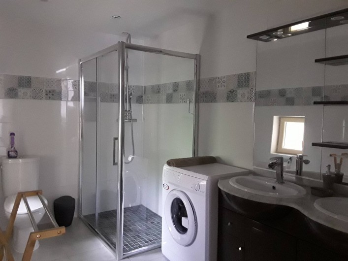 Location de vacances - Gîte à Sorges et Ligueux en Périgord - sale de bain