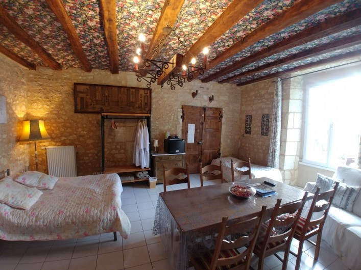 Location de vacances - Chambre d'hôtes à Beaumont - Chambre