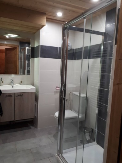 Location de vacances - Appartement à Saint-Gervais-les-Bains - Salle de bain