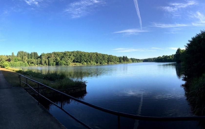 Location de vacances - Chalet à Miallet - l'étang