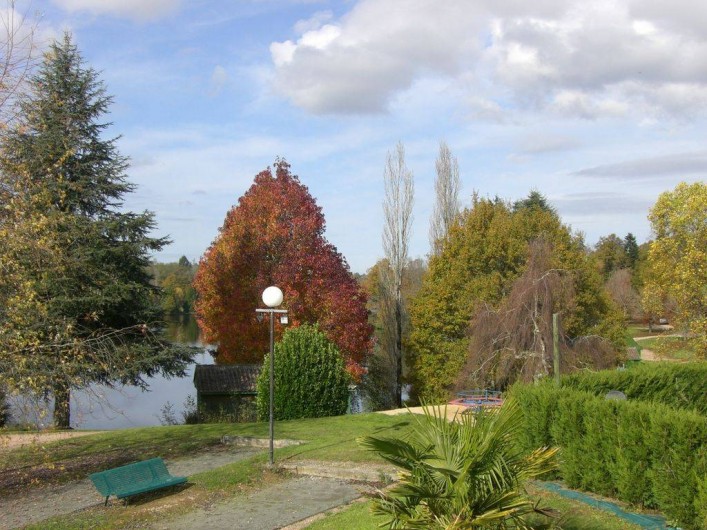 Location de vacances - Chalet à Miallet - Le terrain de pétanque