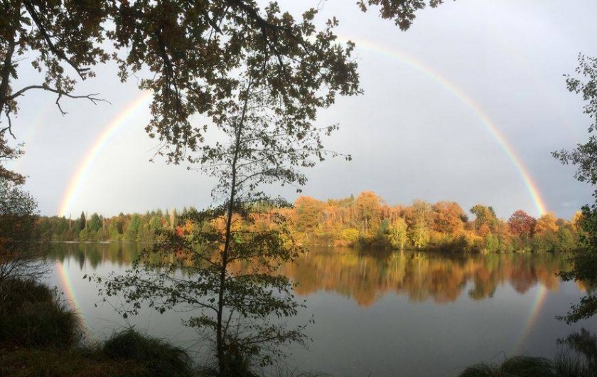 Location de vacances - Chalet à Miallet - Un joli arc en ciel