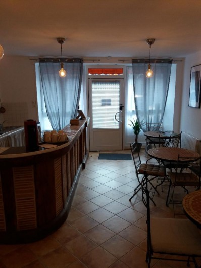 Location de vacances - Gîte à Pontorson - Cuisine et espace repas