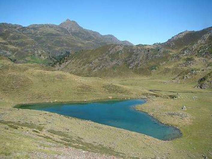 Location de vacances - Gîte à Bun - Lac d'Ourec sur le massif du Hautacam