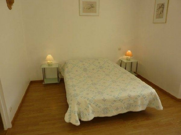Location de vacances - Appartement à Cransac - Chambre lit 140