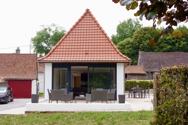 Location de vacances - Maison - Villa à Azincourt - Vue de la terrasse du côté salon