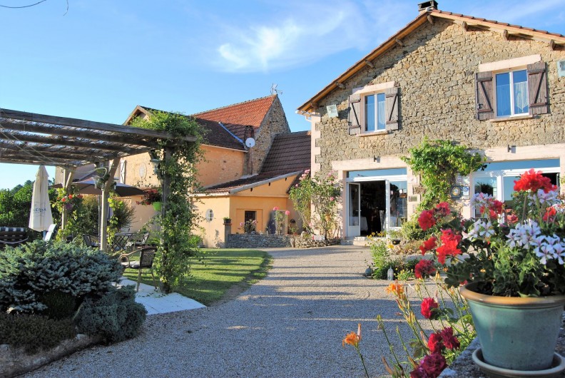 Location de vacances - Chambre d'hôtes à Saint-Avit-Sénieur - La Maison