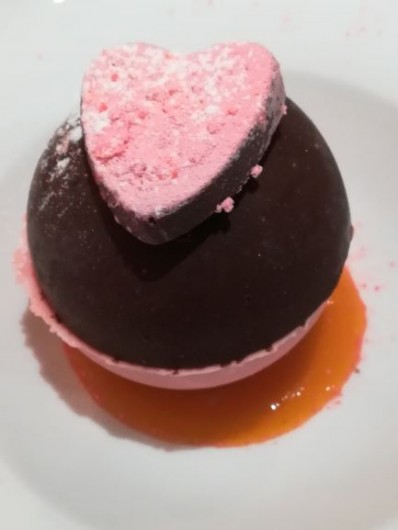 Location de vacances - Chambre d'hôtes à Saint-Avit-Sénieur - un bon dessert au chocolat