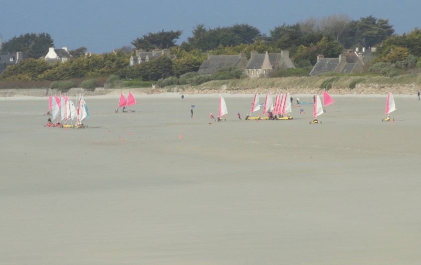 Location de vacances - Villa à Plougoulm - plage du dossen école de char à voile