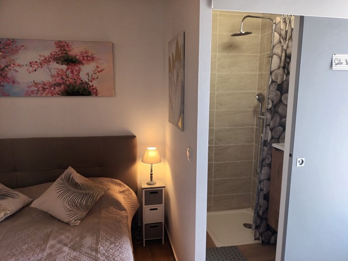 Location de vacances - Appartement à Morsiglia - CHAMBRE 1 & DOUCHE