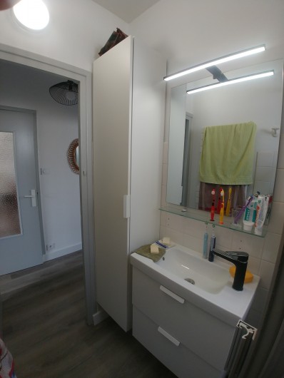 Location de vacances - Villa à La Tranche-sur-Mer - Salle d'eau