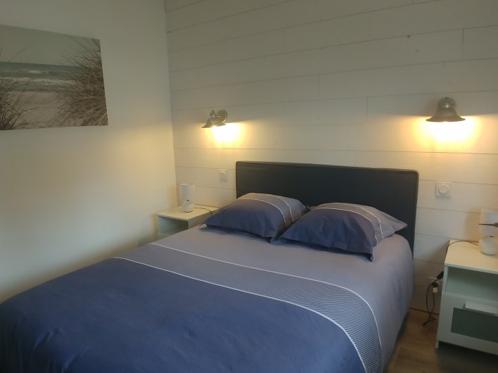 Location de vacances - Villa à La Tranche-sur-Mer - Chambre avec lit 140 cm