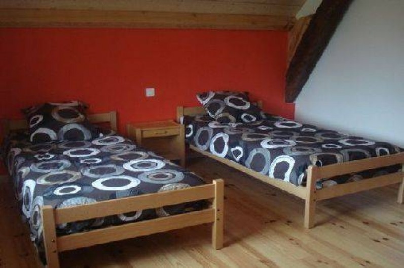 Location de vacances - Maison - Villa à Astugue - Chambre étage lit double 90