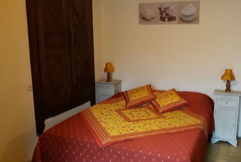 Location de vacances - Maison - Villa à Arrien-en-Bethmale - Chambre 2 (1 lit).