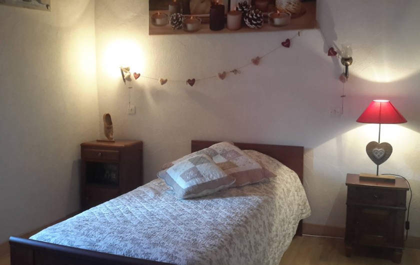 Location de vacances - Maison - Villa à Arrien-en-Bethmale - Chambre 1 (2 lits).