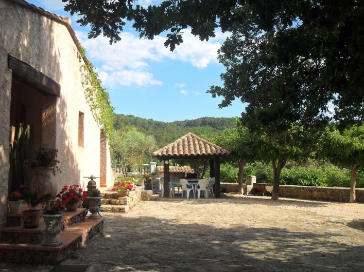Location de vacances - Villa à Cabasse - entrée de la propriétée