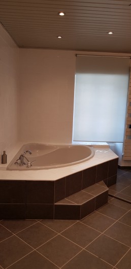Location de vacances - Maison - Villa à Villard-de-Lans - Baignoire - Salle de bain