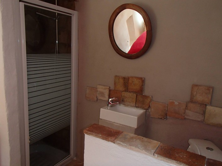 Location de vacances - Gîte à Chorges - chambre autonome (en suppléement) douche