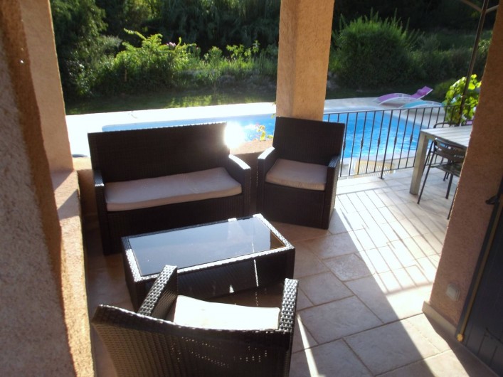 Location de vacances - Villa à Salernes - Terrasse 2 avec salon