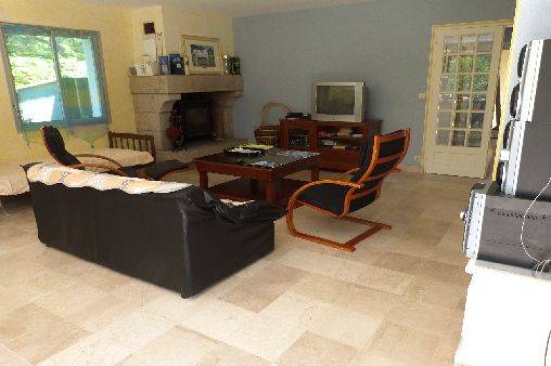 Location de vacances - Maison - Villa à Névez - salon avec cheminée
