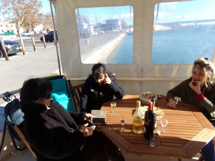 Location de vacances - Péniche à Frontignan - PETITE TERRASSE