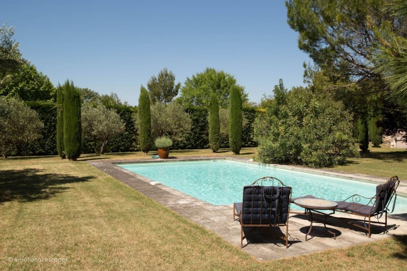 Location de vacances - Mas à Gordes - La piscine