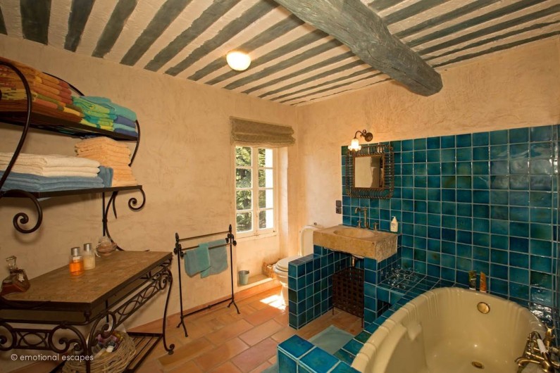 Location de vacances - Mas à Gordes - Salle de bain