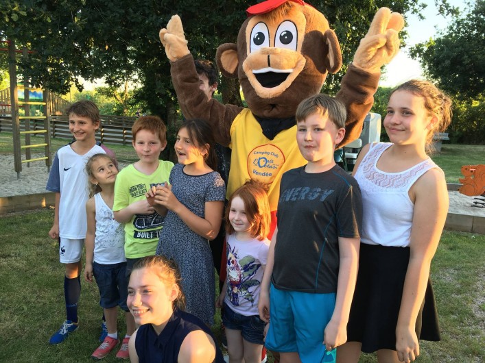 Location de vacances - Bungalow - Mobilhome à Landevieille - Venez vivre un séjour inoubliable avec notre mascotte BOBI